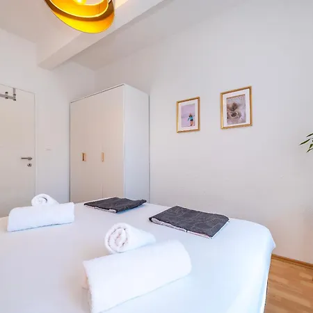 Apartment Dora Family Only